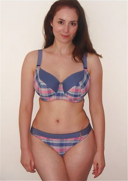 Vadodara escorts (18)